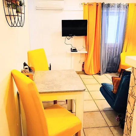 Appartamento As Lucana - Ground Floor Vis